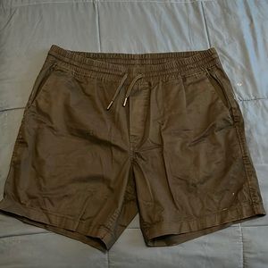 Calvin Klein 5” In-Seam Shorts